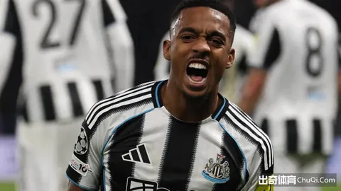 中国男足球员婚外情风波：女方涉嫌受贿开房，涉嫌破坏他人感情及恶意诅咒孩童